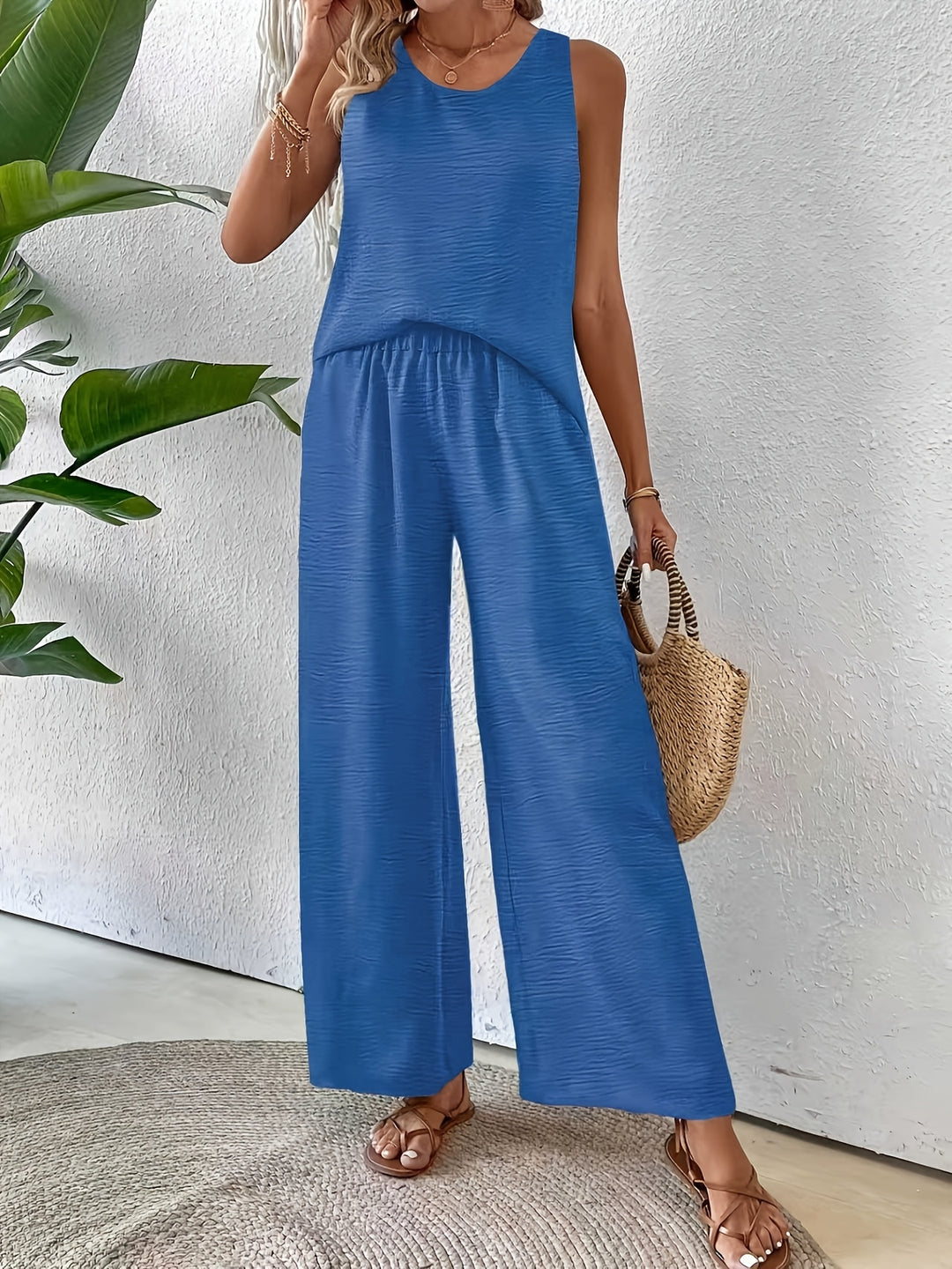 Meadhbh – Sleeveless Top & Wide-Leg Pants Set