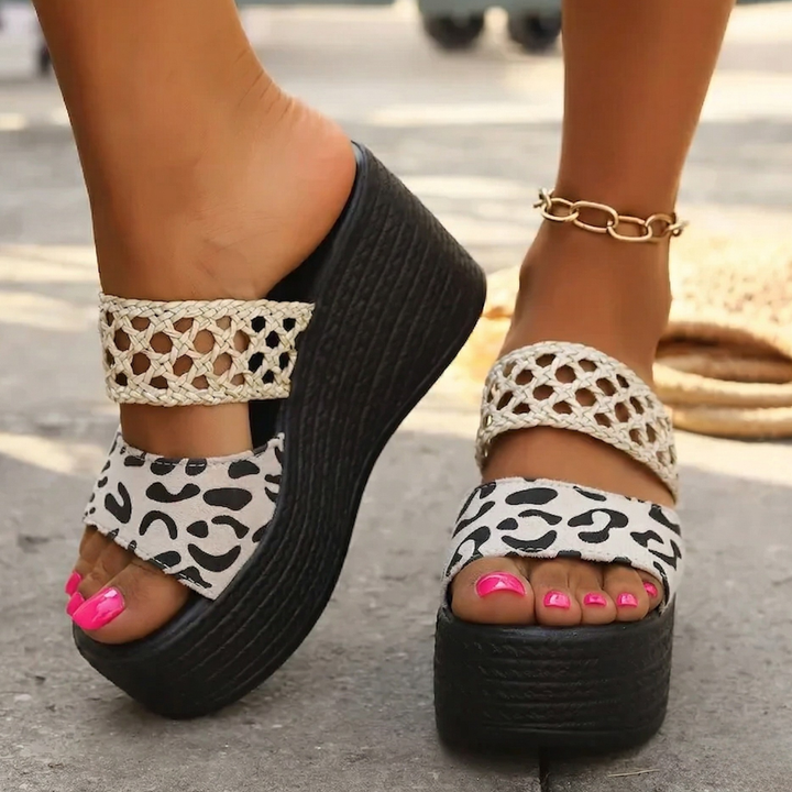 Mara – T-Bar Flat Sandal